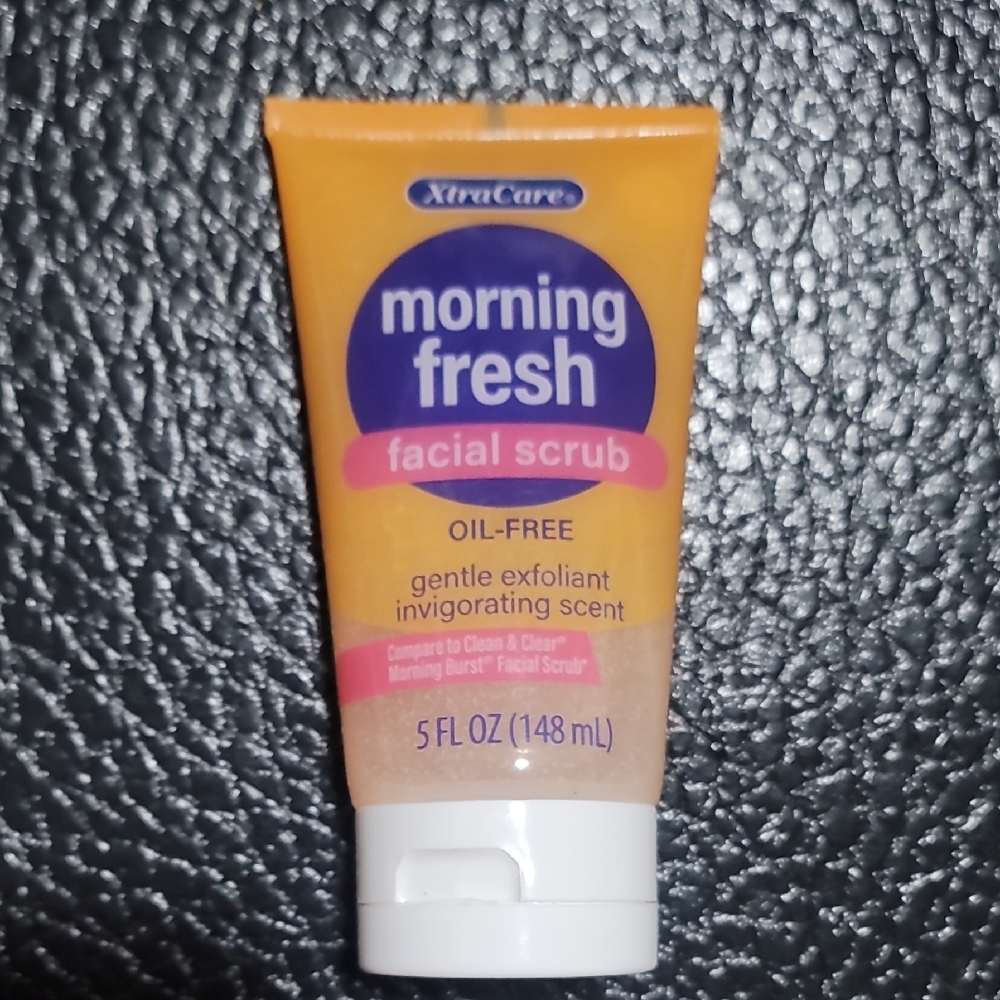 XtraCare Morning Fresh Facial Scrub